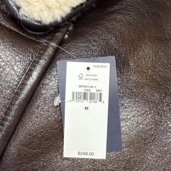 GAP REVERSIBLE RECYCLED VEGAN LEATHER SHERPA JACKET IN BEIGE/BROWN - M - Picture 6 of 7